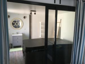 Appartements Gite avec jacuzzi privatif a proximite de l'ocean : photos des chambres