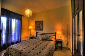 Anna Karra Studios & Apartments