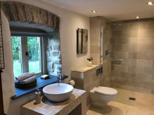 Dan y Graig Barn, Carmarthen