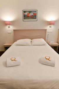 Hotels Hotel Le Roncevaux : photos des chambres