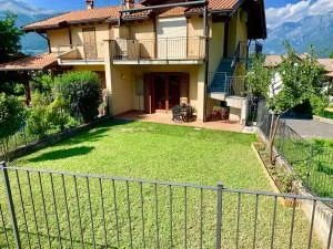 Strawberry House - Delebio