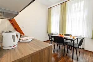 Hugona Apartment