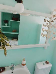 The Oceanographers Home, A Chora Hideaway