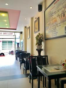 Canary Hotel Hue