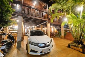 Huan Kawin Est.58 Lanna Home & Collection