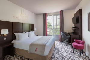 Hotels Best Western Blanche de Castille Dourdan : photos des chambres