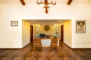 Lemon Tree Wildlife Resort, Bandhavgarh