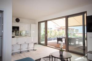 Terrazza sul Lago - Acquaseria, San Siro by LoveComo