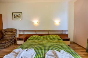 Quiet 2 BDRS apartment in Dafinka Guest House IK