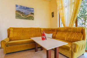 Quiet 2 BDRS apartment in Dafinka Guest House IK