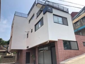 Cheughudong 19Beonji Guest House