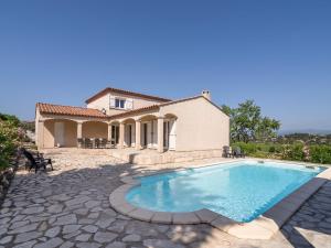 Villas Luxurious villa in Oupia with private pool : photos des chambres