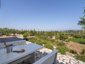 Villas Luxurious villa in Oupia with private pool : photos des chambres