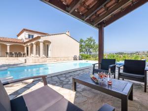 Villas Luxurious villa in Oupia with private pool : photos des chambres