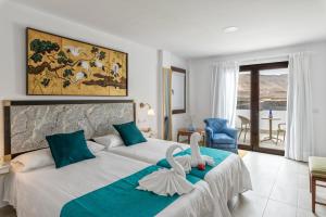 Deluxe Double Room with Balcony room in La Casona de Yaiza