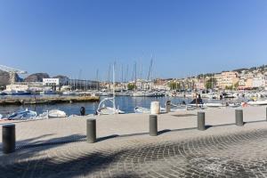 Appartements Jolie T2 la ciotat : photos des chambres