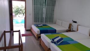 Shan Guest and Restaurant Nilaveli