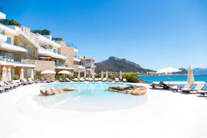 Gabbiano Azzurro Hotel & Suites img2