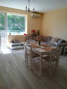 Sea Breeze Studio