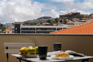 Luxury View Apartment Funchal CENTRAL free parking FAMILIES