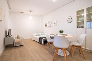 Triana Alfareria Suites by Valcambre