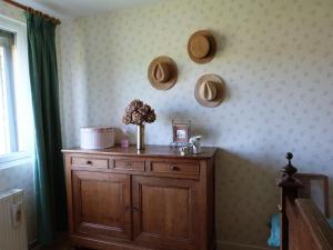 Maisons de vacances Ancienne Fermette le Charlemont Givet Foisches : photos des chambres