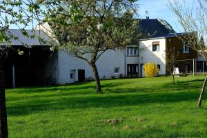 Maisons de vacances Ancienne Fermette le Charlemont Givet Foisches : photos des chambres