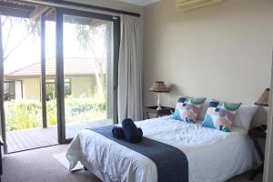 The Perfect Beach Escape - 6 Sovereign Sands