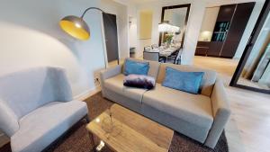 White Pearl Apartment 0.06