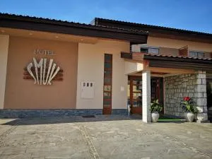 HOTEL SMUK - Netretić