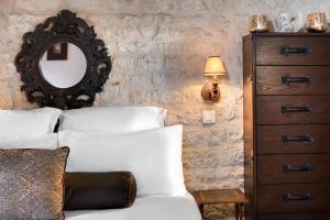 Hotels Hotel Saint-Martin - La Maison Younan : photos des chambres