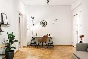 Bright 2BD Apartment in Psychiko by UPSTREET