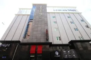 2Night Business Hotel - Gongju