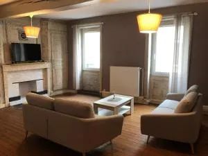 Spacieux appartement 2/6 pers 110m² proche CNPE - Leyment