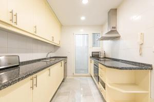 Beach Front apartment in Puerto Banus