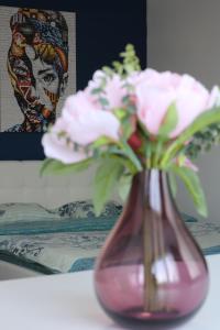 Luxury Olimpia Studio in Bucharest, with Netflix app