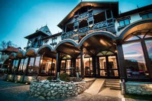 3 star hotel Hanul Bran Bran Romania