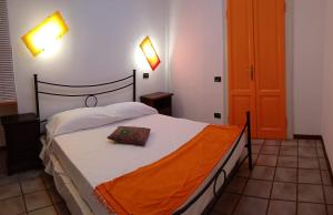 Double Room with Private External Bathroom