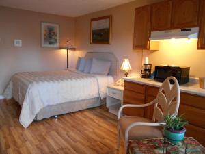 Queen Room room in Victorian Inn