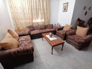 Al Twal apartment