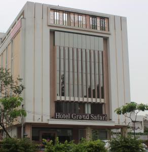 Hotel Grand Safari