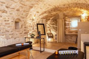 Hotels Chateau de Rochegude : photos des chambres