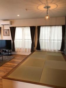 Amami Weekly House Nico Nico Nazeko-ten