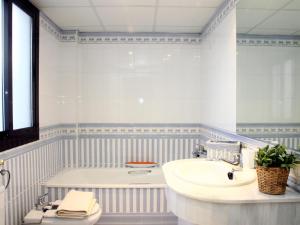 Saavedra Free Parking Cordoba Center