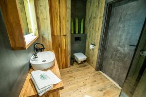 Green Wood Apartment