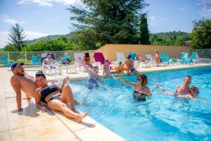 Villages vacances VTF Le Domaine du Grand Luberon : photos des chambres