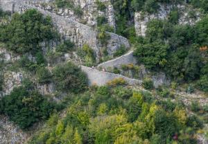 Mousafir Ontas Zagori Greece