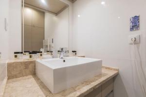 LovelyStay - Peaceful Living - Heart of the City