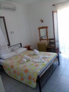 Basic Triple Room room in Pefka Armenistis