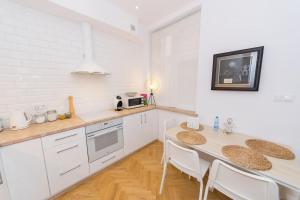 BIG APARTMENT OLD TOWN p4you pl